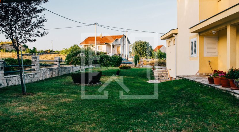 Kuća u Blatnici (7)