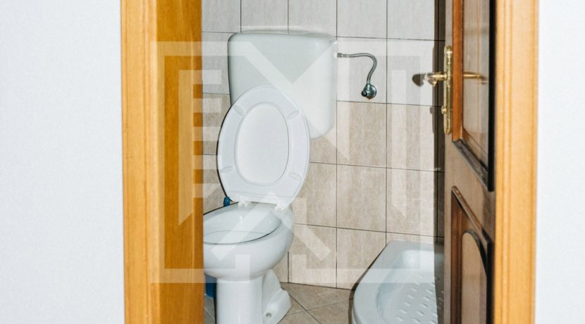 Kuća u Blatnici WC