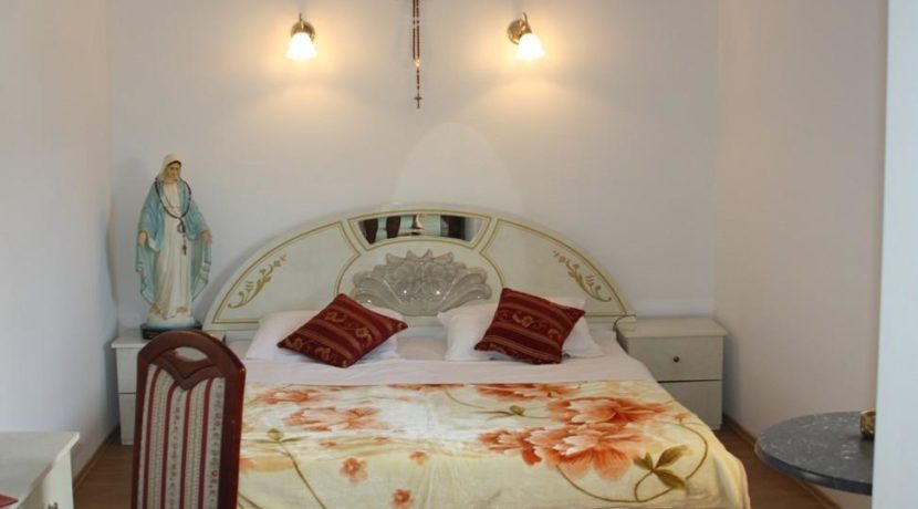 Hotel poslovni objekt u Međugorju (1)