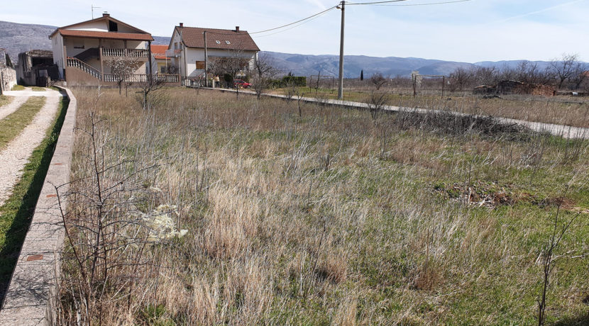 Jasenica kuca prodaja nekretnineinn slika 07 vanjski izgled