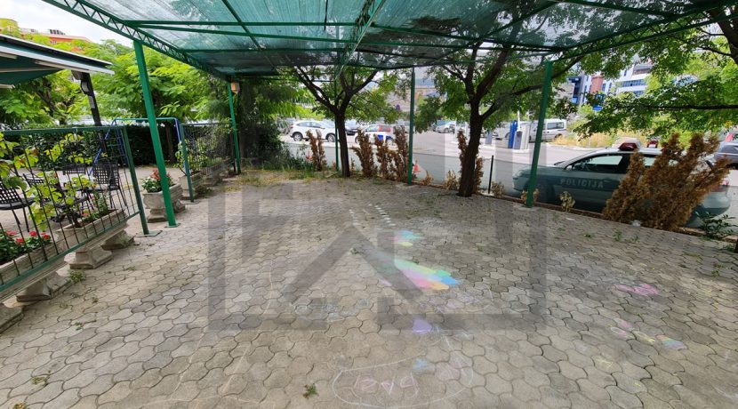 Restoran Federalna Zgrada najam Nekretnineinn vanjski izgled slika 2