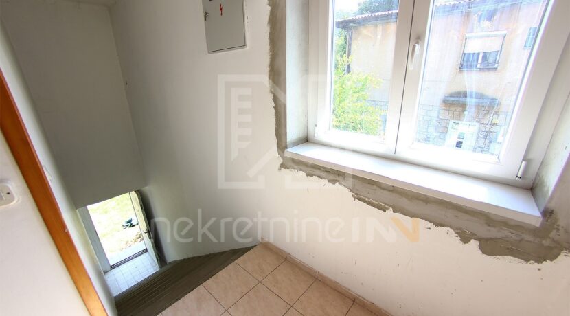 prodaja stanova mostar jednosoban stan đikovina