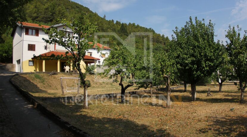 prodaja kuće zemljišta vojno mostar