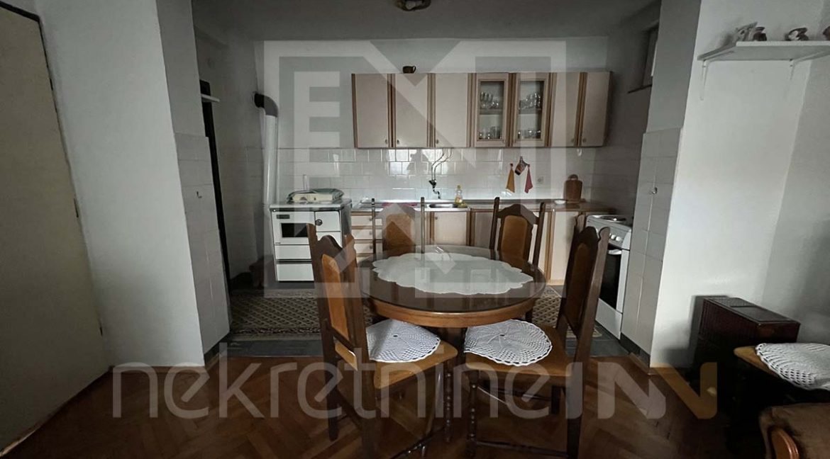 Ilićka Ulica Trosoban Stan Mostar Kuhinja Nekretnineinn