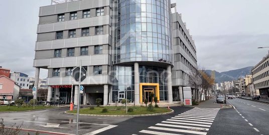 Prodaje se poslovni prostor u centralnoj zoni grada