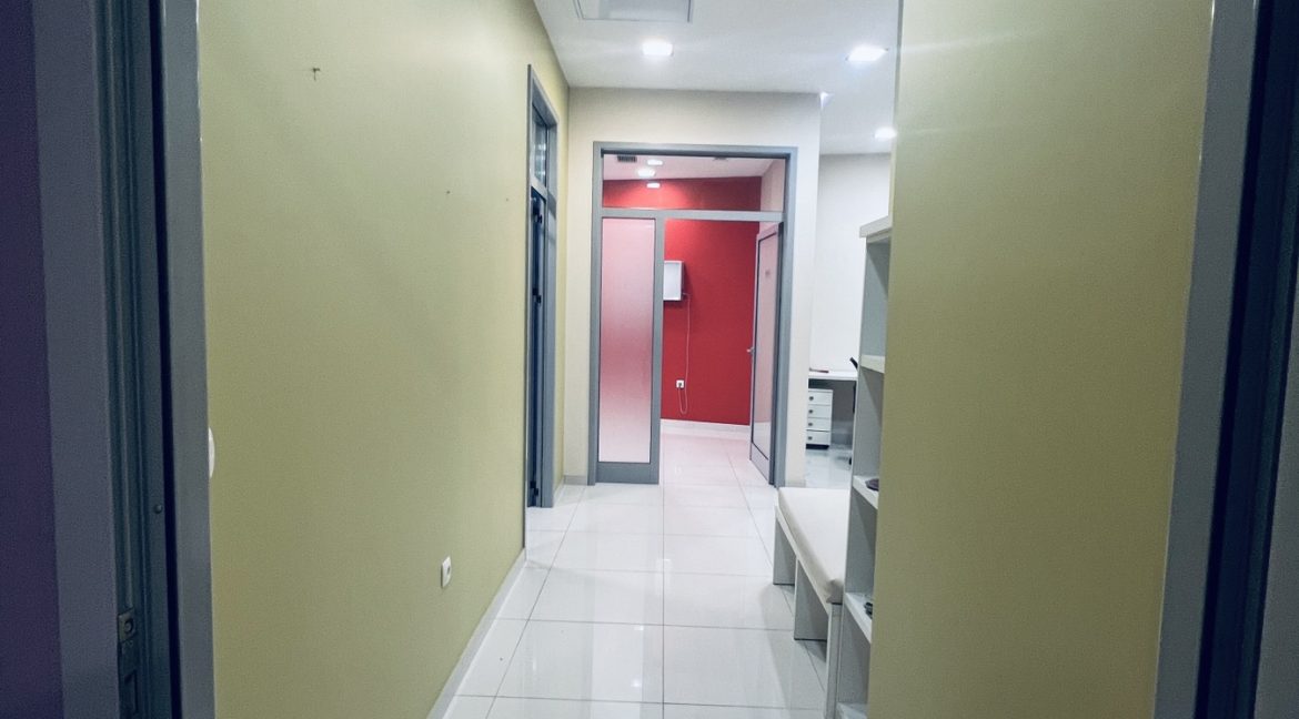 poslovni prostor najam prodaja piramida mostar