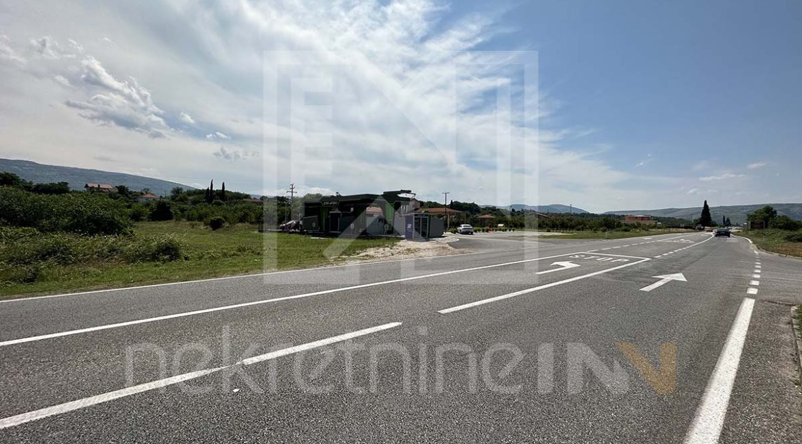 Parcela Uz Cestu M17 Ortiješ  Mostar Prodaja NekretnineInn