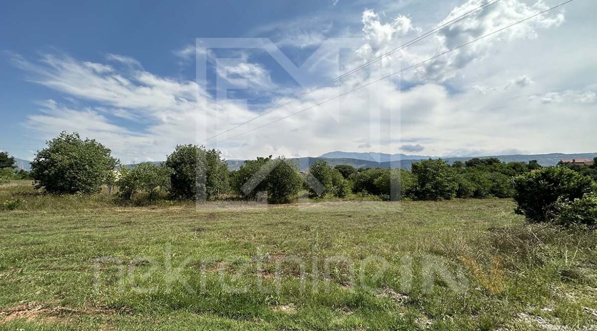 Parcela Uz Cestu M17 Ortiješ  Mostar Prodaja NekretnineInn