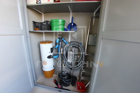 daje se u najam trosoban namješten stan u centru mostara prodajni centar rondo