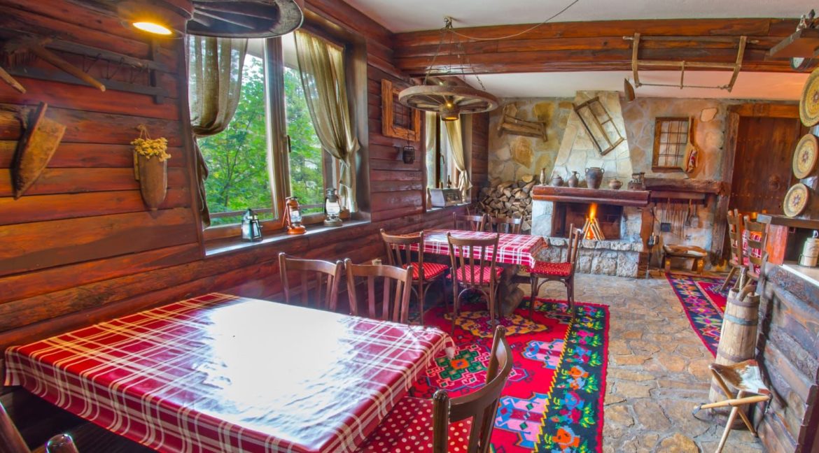 Kuća Mir Rujište Prodaja Slika Konobe 02