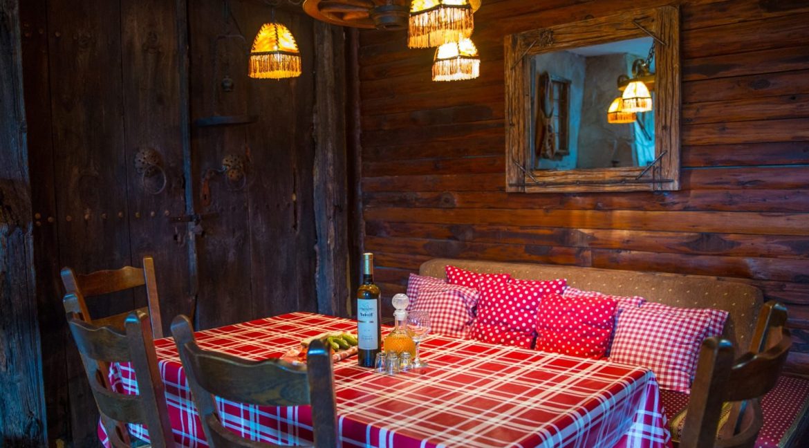 Kuća Mir Rujište Prodaja Slika Konobe 09