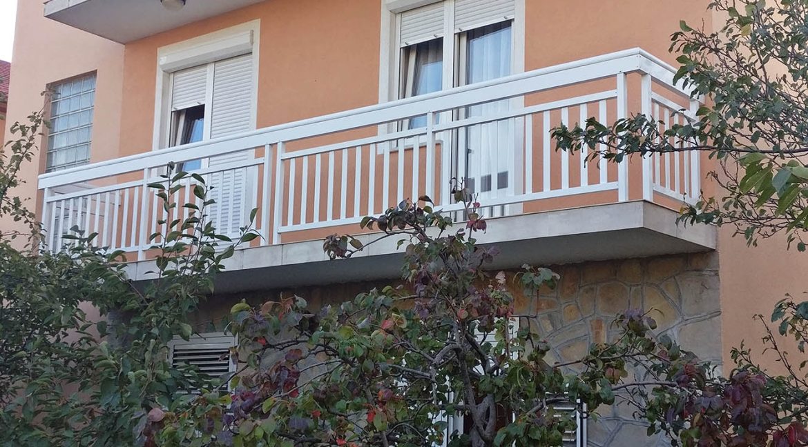 prodaja kuće sa zemljištem cim barakovac mostar