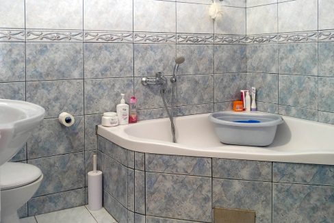 prodaja kuće sa zemljištem cim barakovac mostar