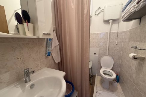 Muje Pašića Kuća Prodaja NekretnineInn Kupatilo