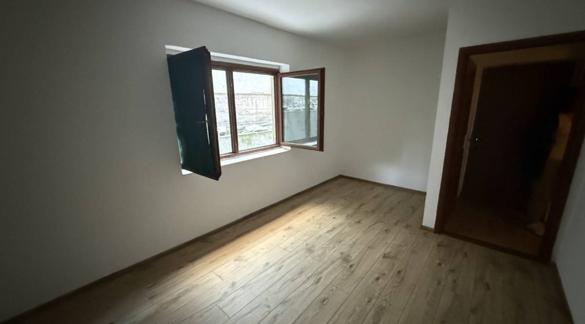 Muje Pašića Kuća Prodaja NekretnineInn Apartman Spavaća Soba