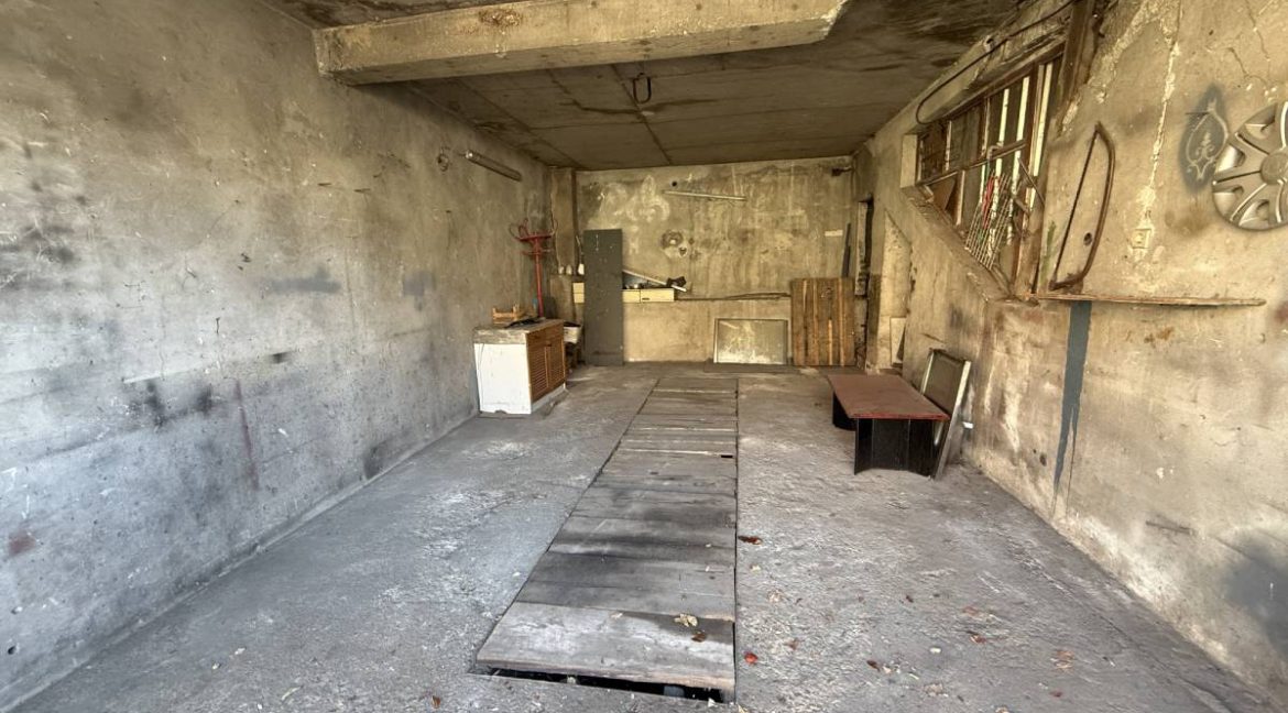 Muje Pašića Kuća Prodaja NekretnineInn Garaža 1