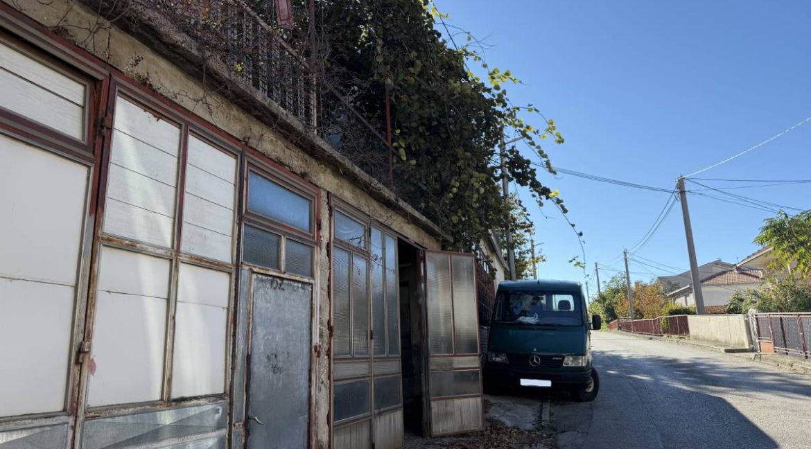 Muje Pašića Kuća Prodaja NekretnineInn Isprd Luće Slika 2