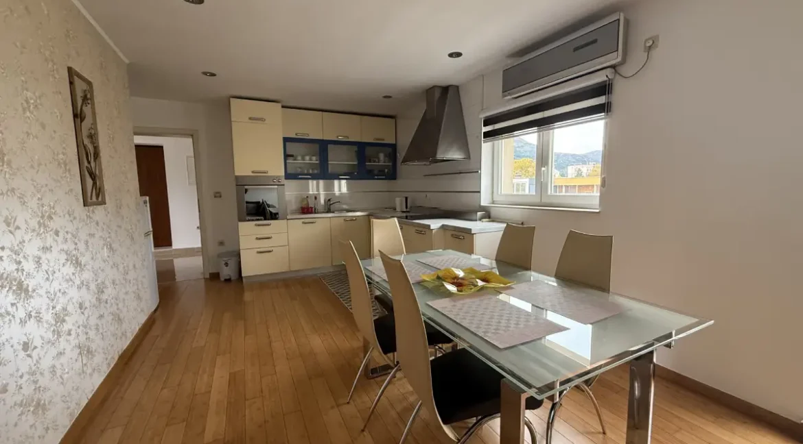 Prodaje Se Stan Mostar Centar NekretnineInn 13