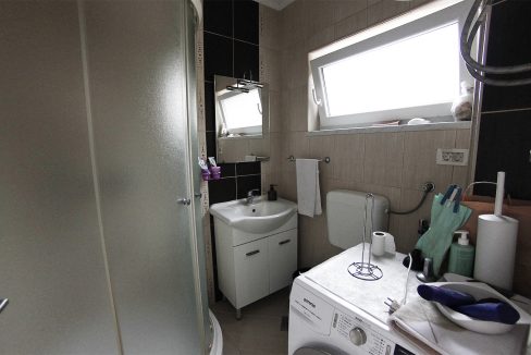 prodaja dvosobnog stana u rodoču mostar