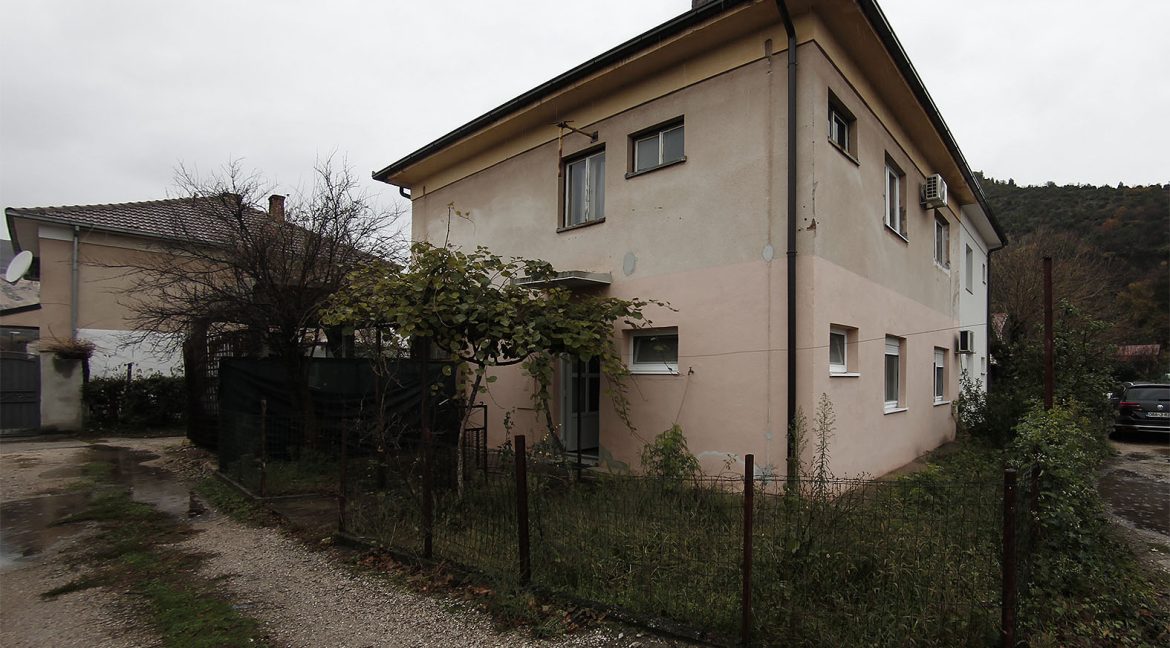 prodaja dvosobnog stana u rodoču mostar