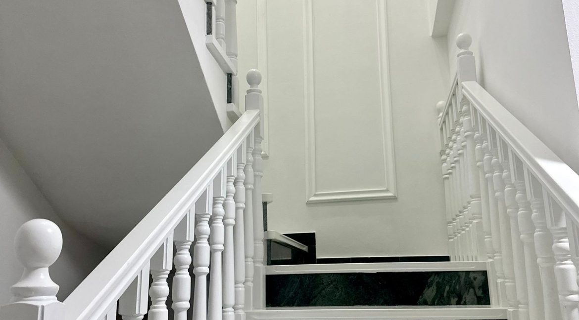 WhatsApp Image 2025 11 06 At 18.25.01