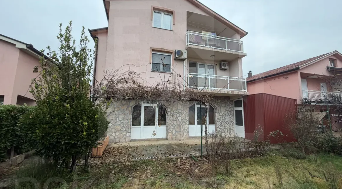 Ortiješ Kuća Mostar Prodaja NekretnineInn 10