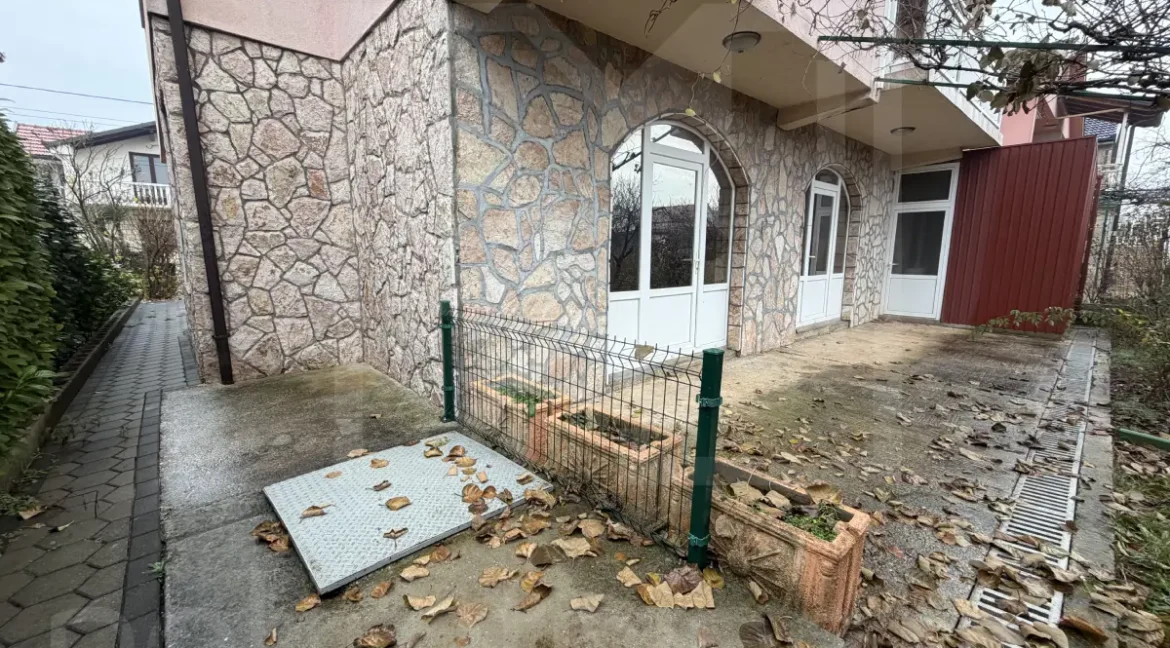 Ortiješ Kuća Mostar Prodaja NekretnineInn 11