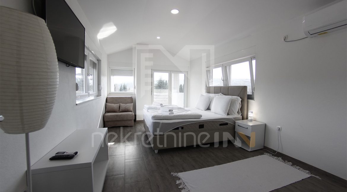 luksuzna villa prodaja kuće sa bazenom buna mostar