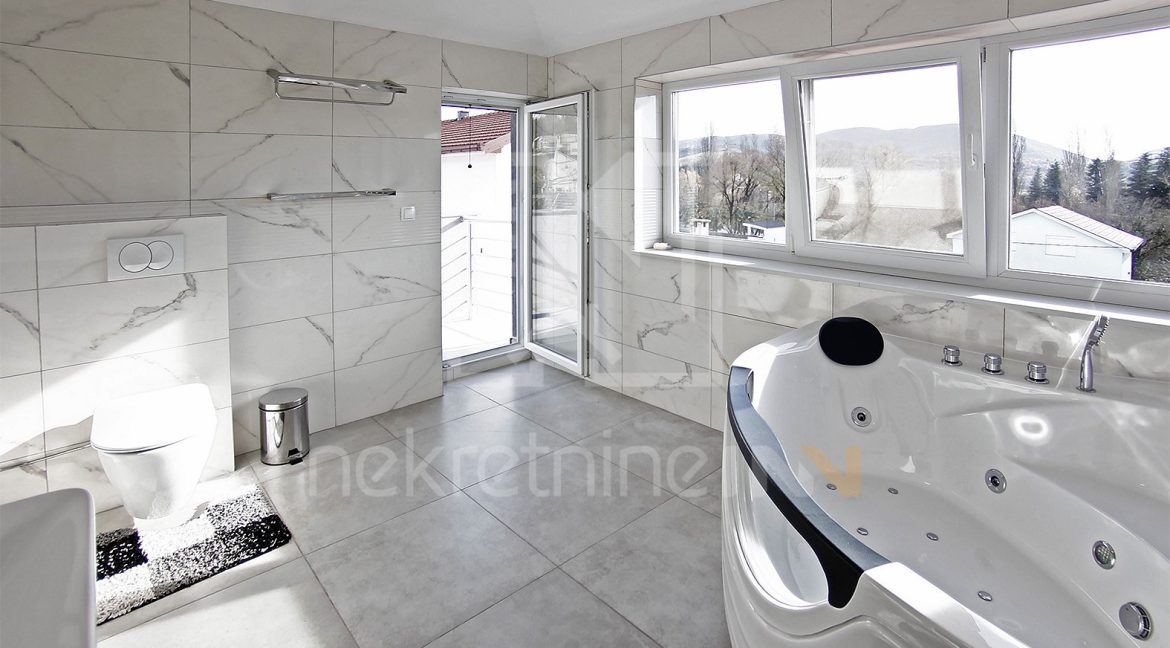 luksuzna villa prodaja kuće sa bazenom buna mostar