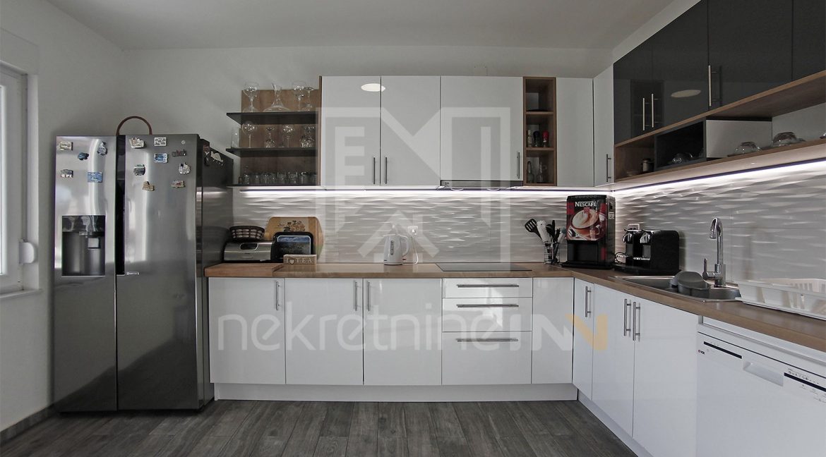 luksuzna villa prodaja kuće sa bazenom buna mostar