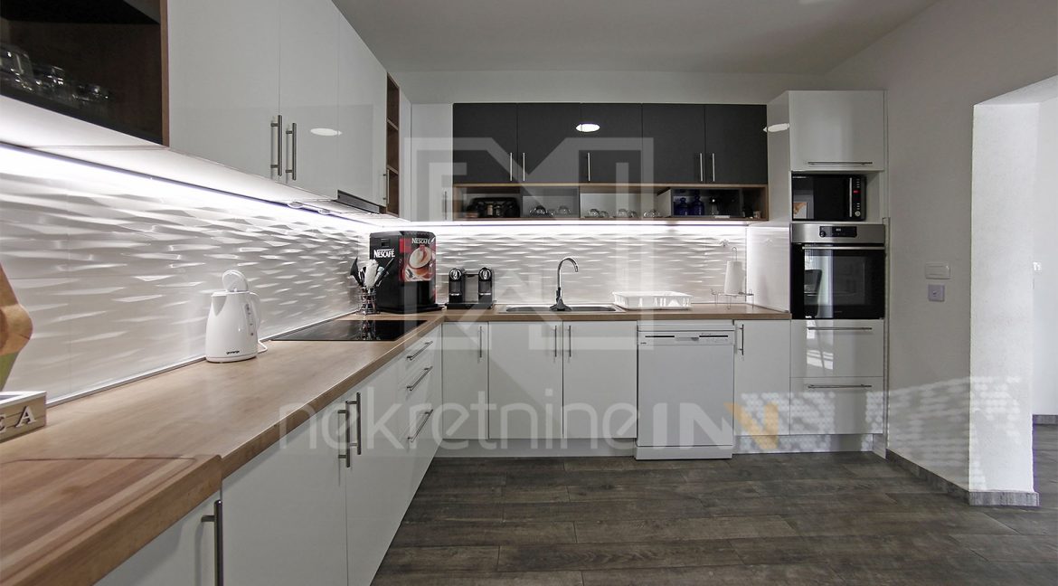 luksuzna villa prodaja kuće sa bazenom buna mostar