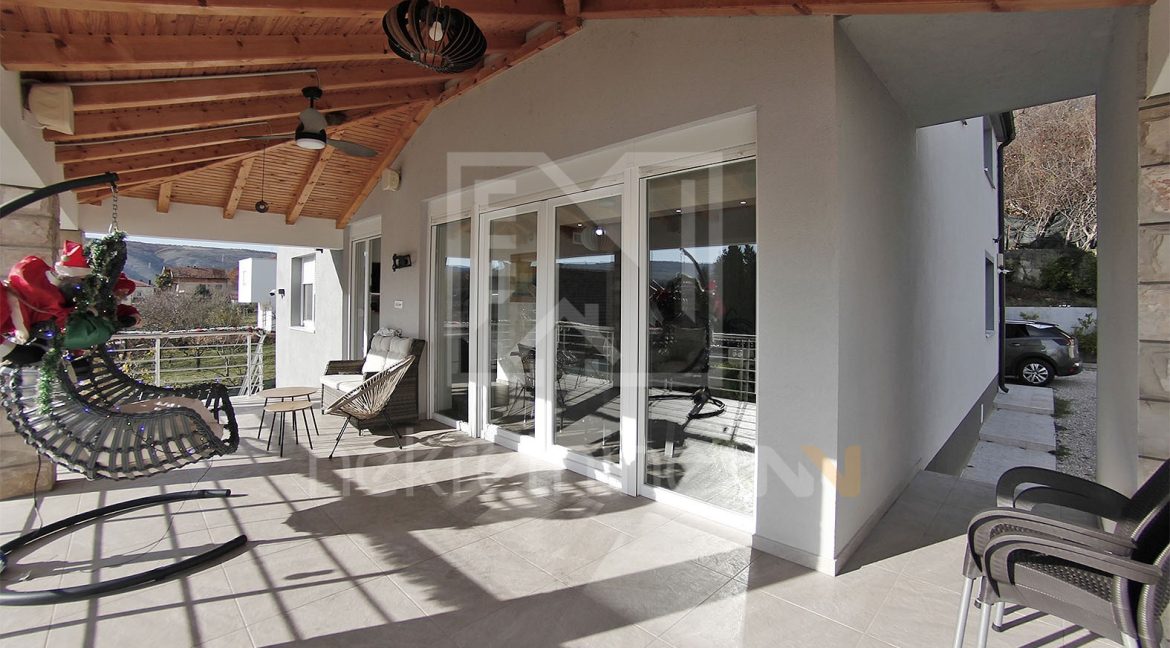 luksuzna villa prodaja kuće sa bazenom buna mostar