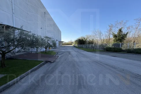 Najam Skladišnog Prostora Mostar Industrijska Zona NekretnineInn 25