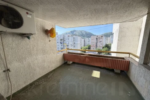 Prodaje se dvosoban stan u Splitskoj Ulici broj 11 Agencija NekretnineINN