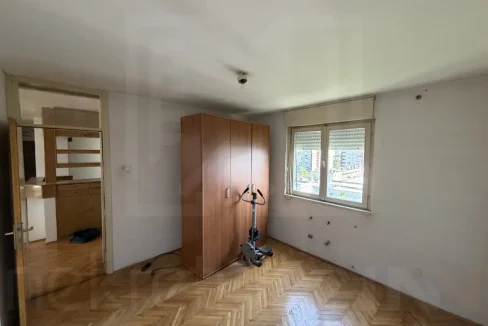 Prodaje se dvosoban stan u Splitskoj Ulici broj 11 Agencija NekretnineINN