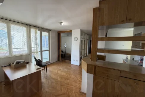 Prodaje se dvosoban stan u Splitskoj Ulici broj 11 Agencija NekretnineINN