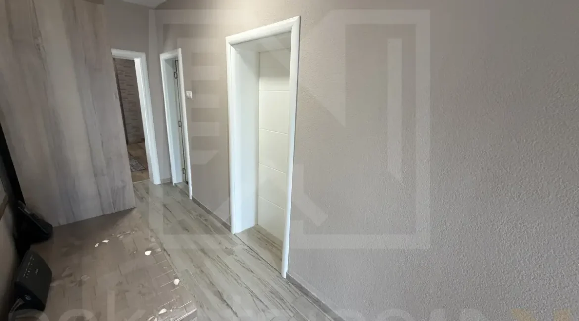 Stolac: Prodaje se kuća - kontakt Agencija NekretnineInn