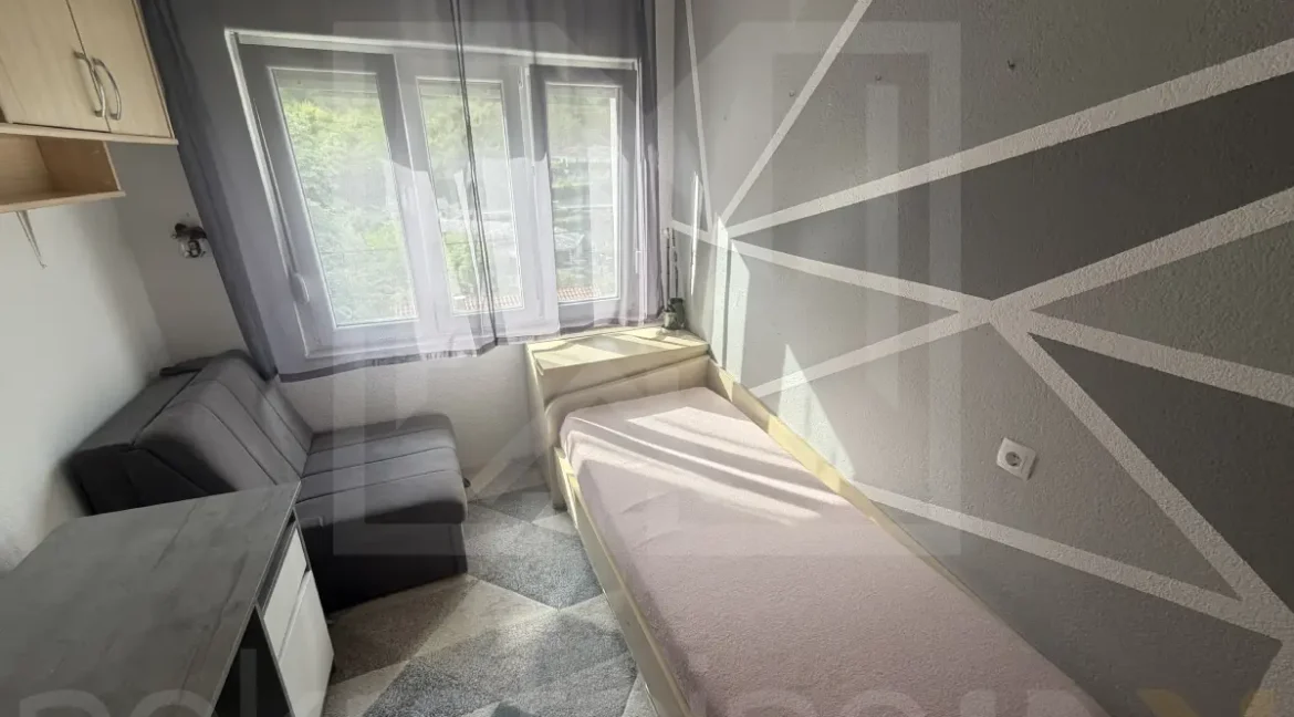 Stolac: Prodaje se kuća - kontakt Agencija NekretnineInn