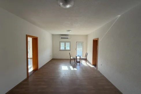 Grabovina pored mjesta Čapljina Prodaje Se Kuća NekretnineInn