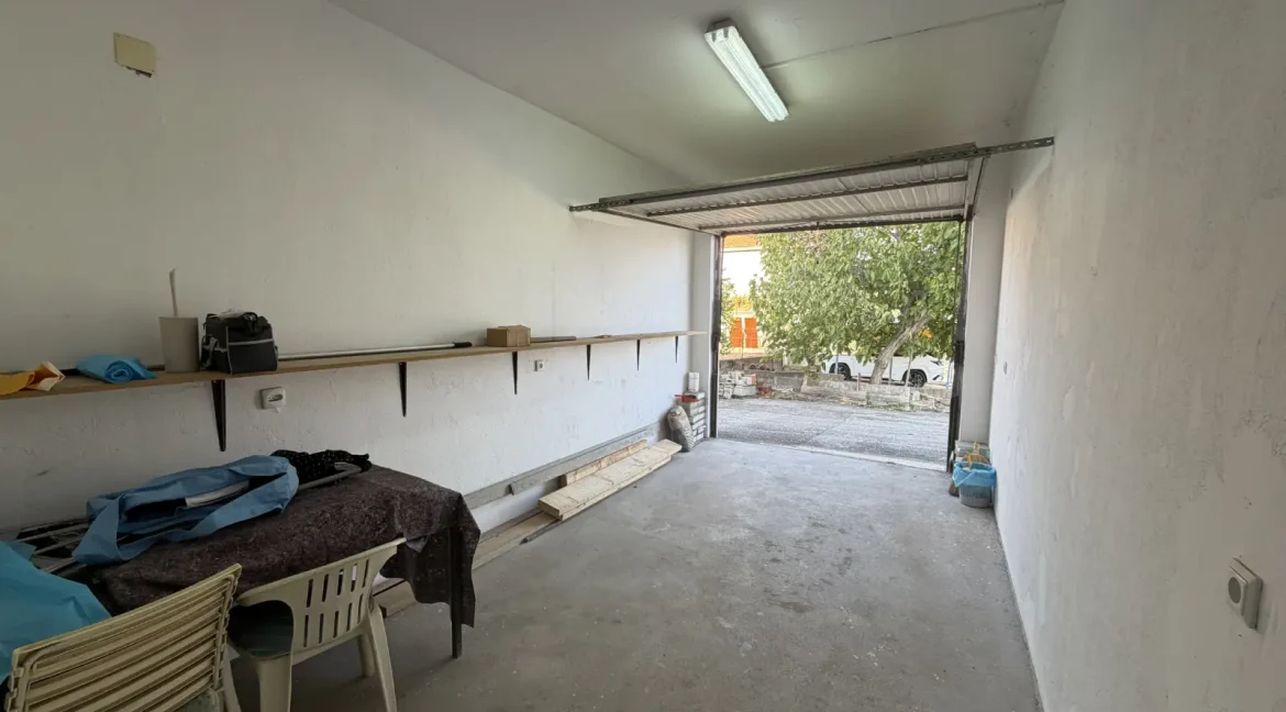 Grabovina pored mjesta Čapljina Prodaje Se Kuća NekretnineInn