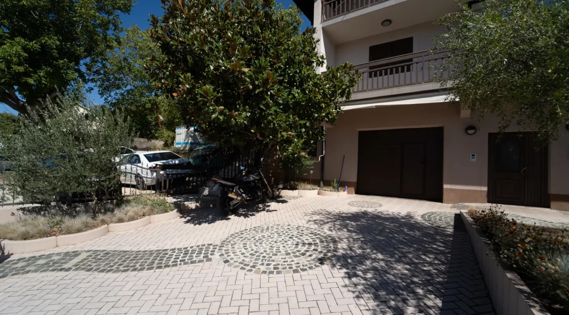 Kuća U Grude Na Prodaju NekretnineInn 2