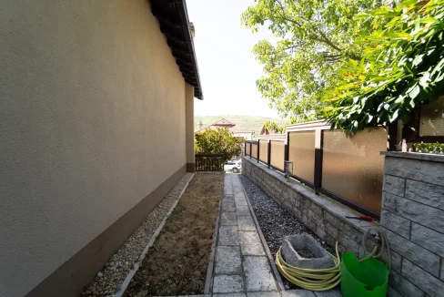 Kuća U Grude Na Prodaju NekretnineInn 23