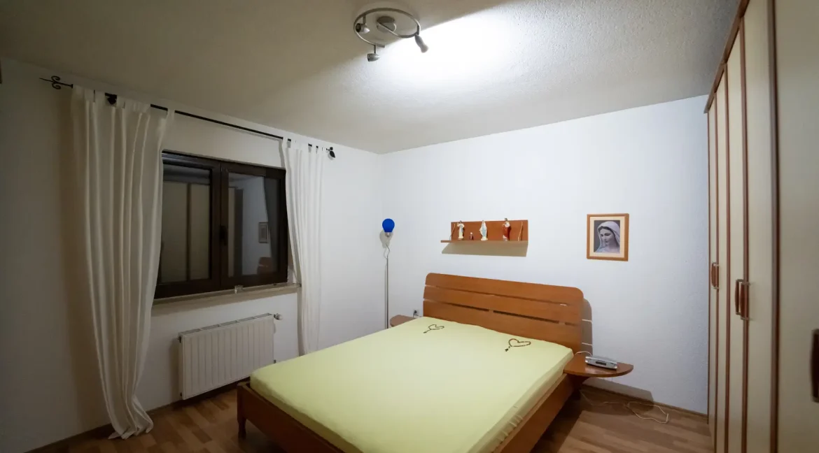 Kuća U Grude Na Prodaju NekretnineInn 30