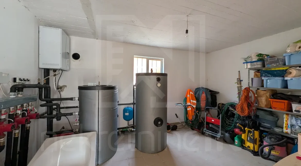 Blagaj Prodaje Se Vila S Bazenom NekrretnineInn 24