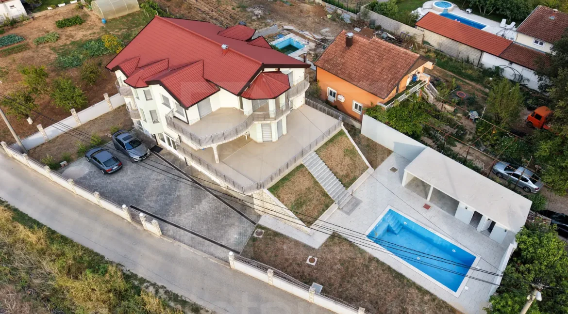 Blagaj Prodaje Se Vila S Bazenom NekrretnineInn 28