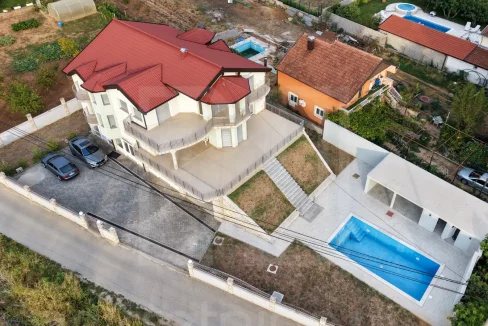 Blagaj Prodaje Se Vila S Bazenom NekretnineInn