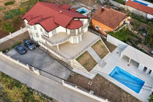 Blagaj Prodaje Se Vila S Bazenom NekrretnineInn