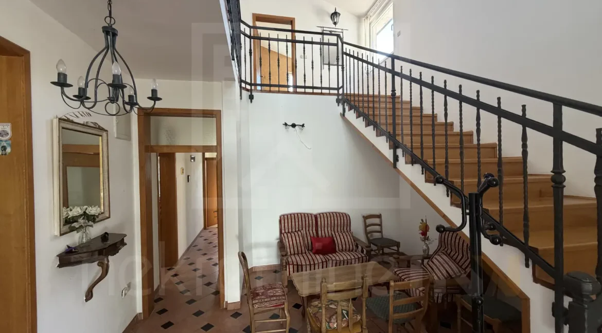 Prodaje se kuća u Ortiješu moderno izgrađena koja pruža potpuni konfor NekretnineInn