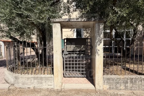 Prodaje se kuća u Ortiješu moderno izgrađena koja pruža potpuni konfor NekretnineInn
