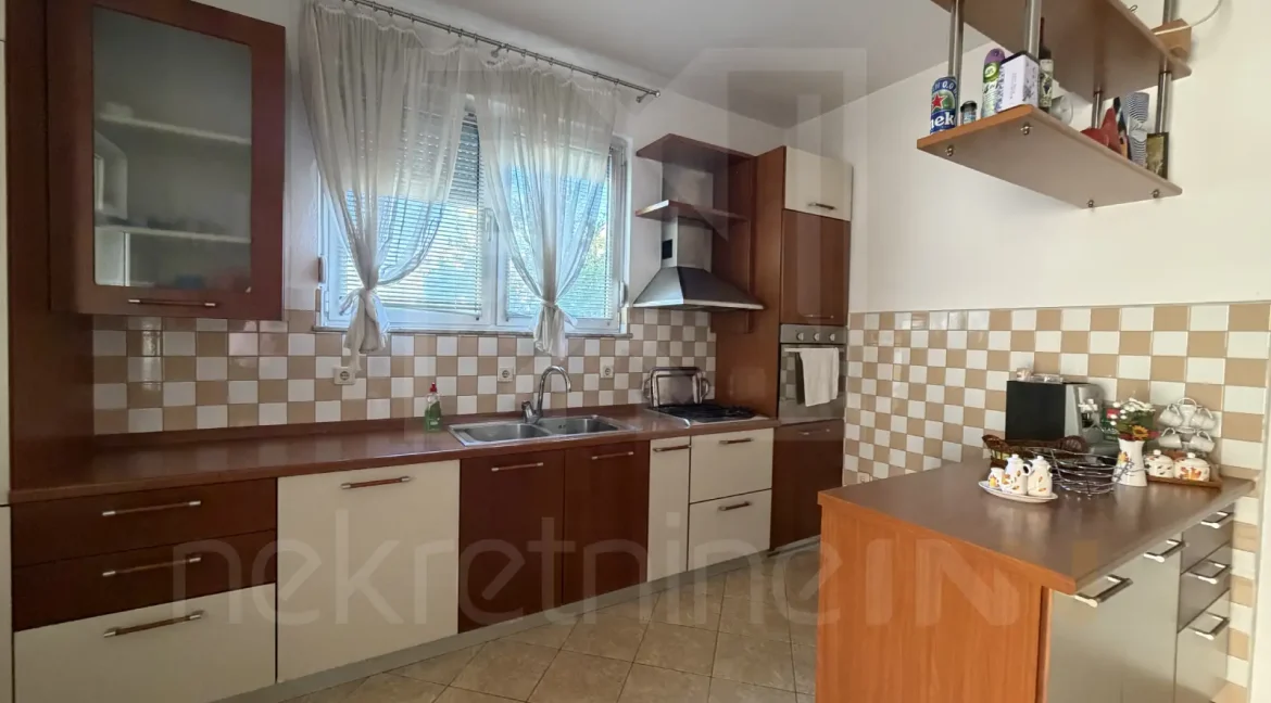 Prodaje se kuća u Ortiješu moderno izgrađena koja pruža potpuni konfor NekretnineInn